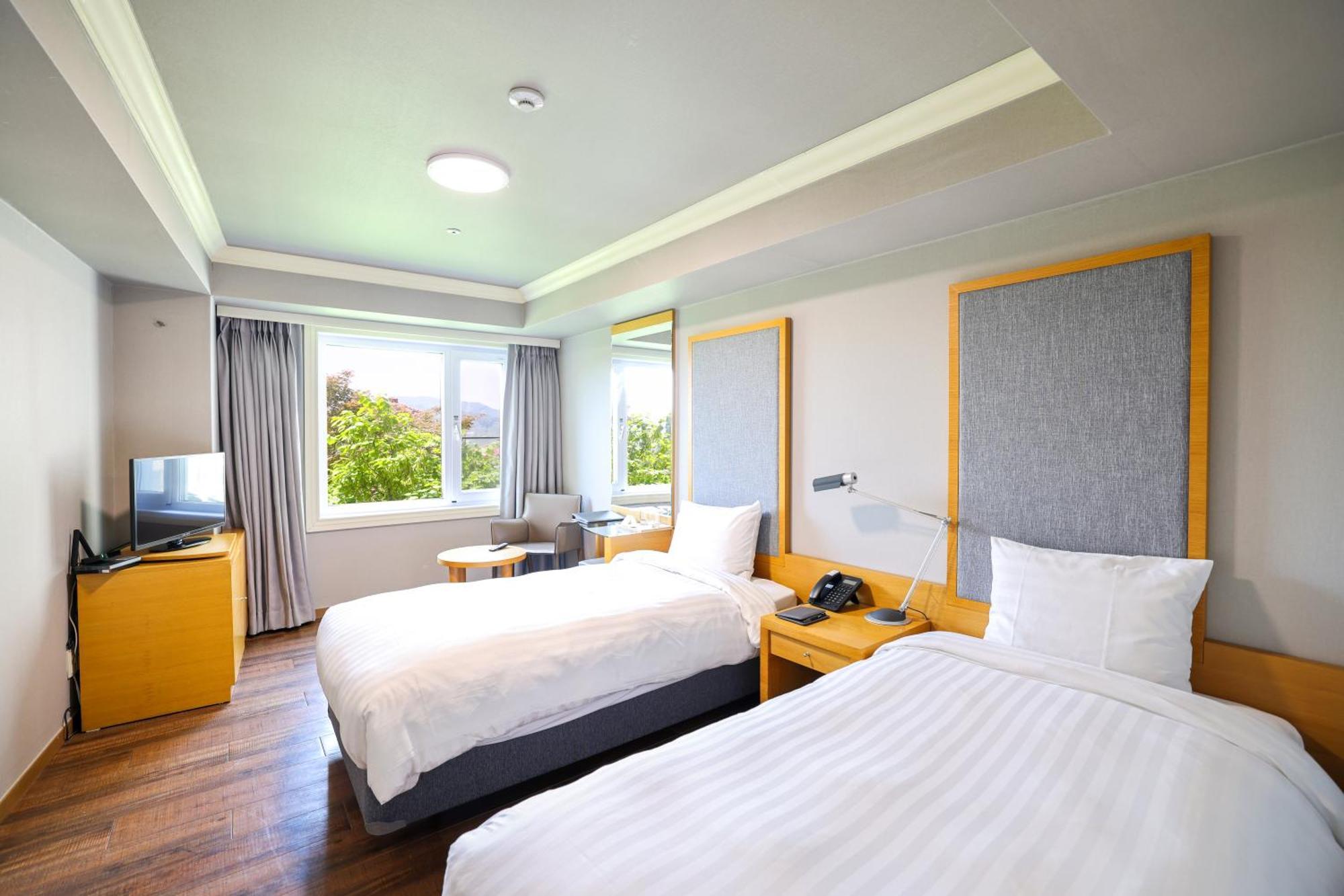 La Vie Dor Hotel And Resort, Trademark Collection By Wyndham Hwaseong Buitenkant foto